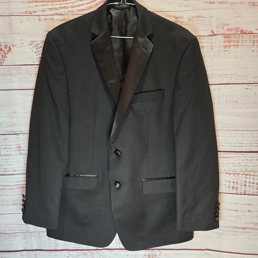Van Heusen Men's Black Tuxedo Jacket Size 42R Satin Lapel Formal Wear